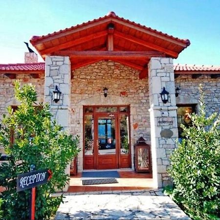 Georgio'S V Chalet Kalavrita Bagian luar foto