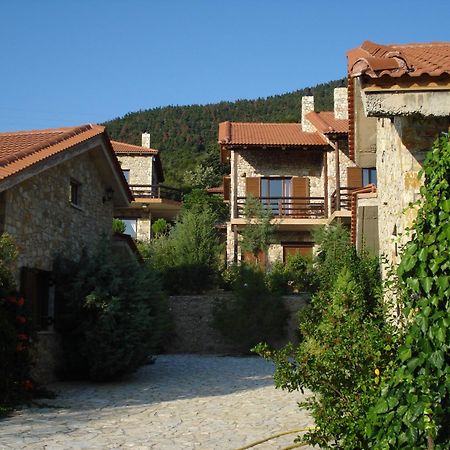 Georgio'S V Chalet Kalavrita Bagian luar foto