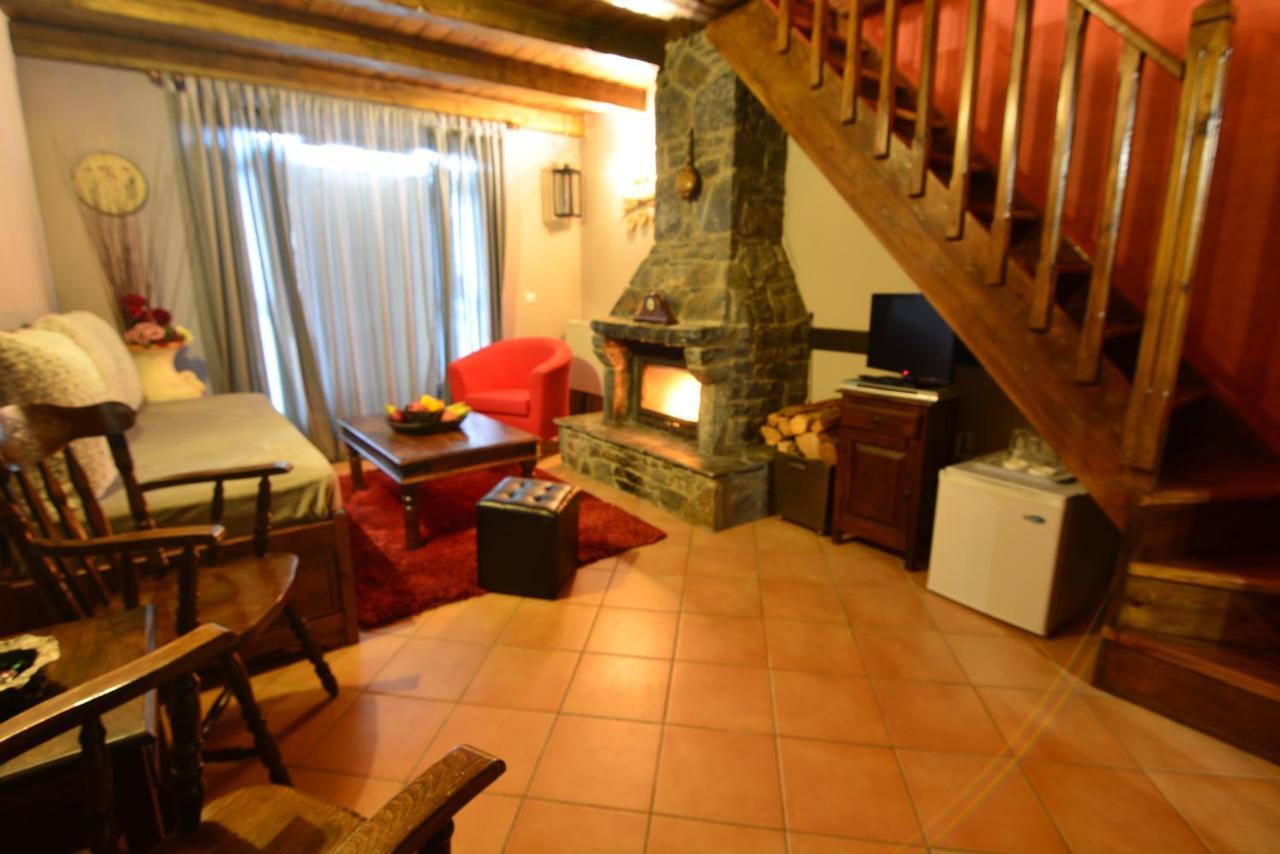 Georgio'S V Chalet Kalavrita Bagian luar foto
